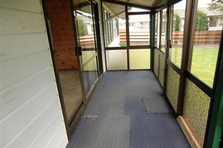 Photo of property in 6 Villa Place, Bell Block, New Plymouth, 4312