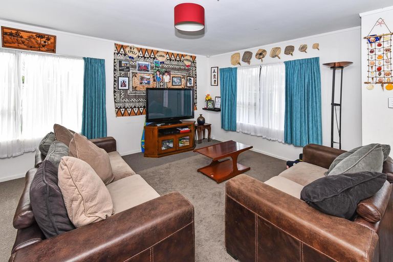Photo of property in 2/14 Frances Street, Manurewa, Auckland, 2102