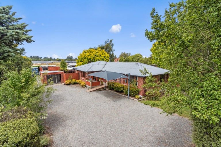 Photo of property in 104 Main North Road, Woodend, 7610