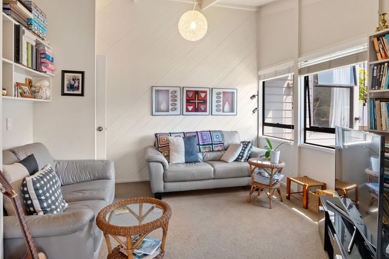 Photo of property in 22 Mayor View Terrace, Waihi Beach, 3611