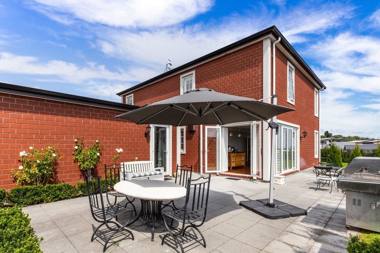 Photo of property in 35 Coprosma Crescent, Waipahihi, Taupo, 3330