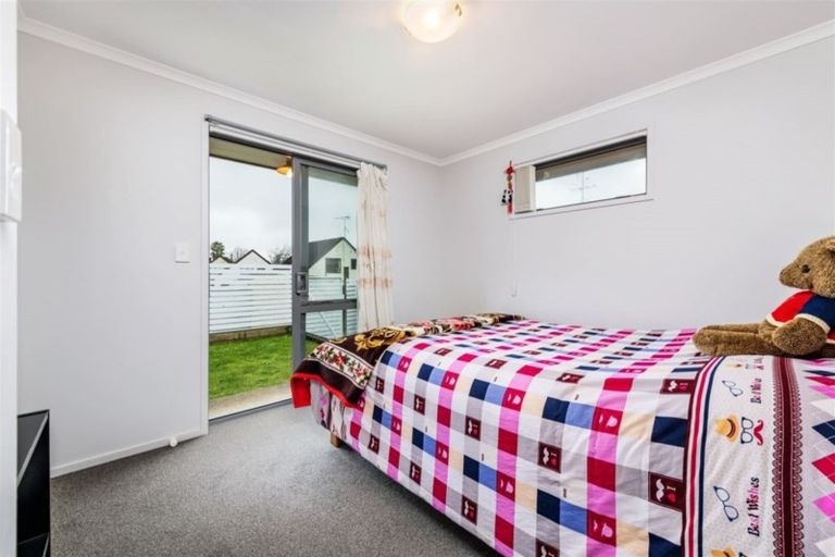 Photo of property in 36 Paterson Avenue West, Pukekohe, 2120