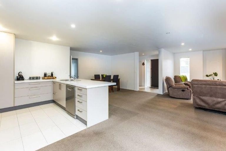 Photo of property in 16 Puaka Street, Pegasus, 7612