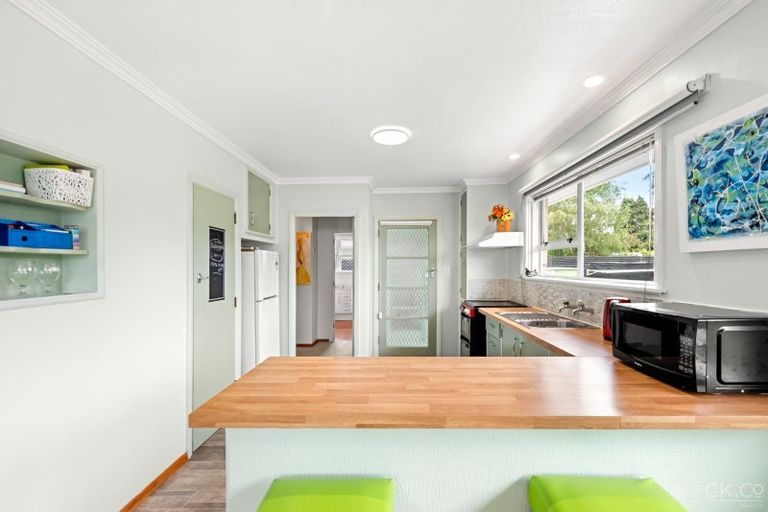 Photo of property in 1083 Fergusson Drive, Clouston Park, Upper Hutt, 5018