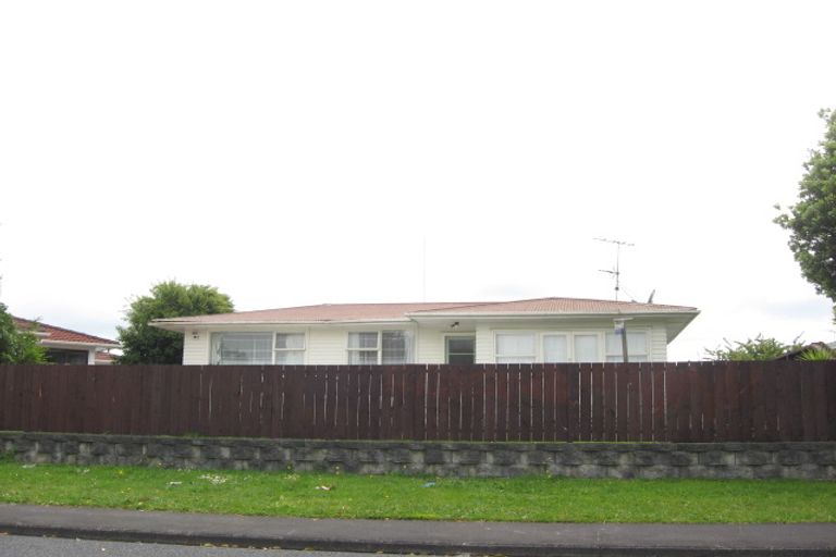 Photo of property in 104 Chichester Drive, Rosehill, Papakura, 2113