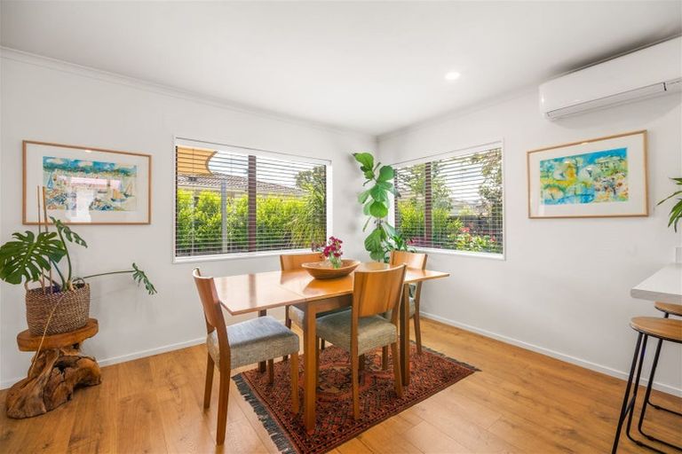 Photo of property in 732d Te Atatu Road, Te Atatu Peninsula, Auckland, 0610