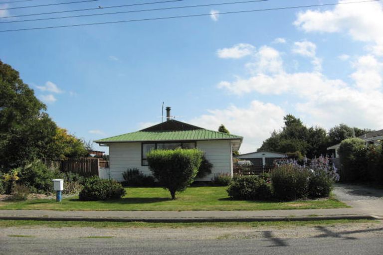 Photo of property in 45 Market Street, Leeston, 7632
