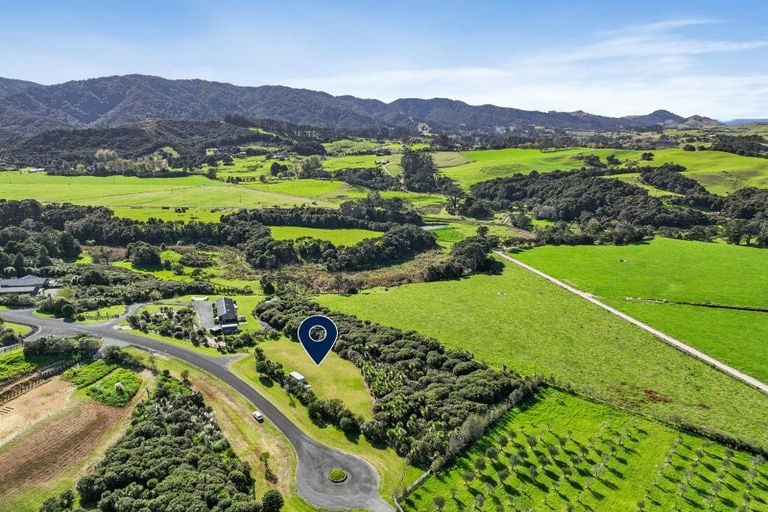 Photo of property in 55 Pigeon Berry Lane, Mangawhai, 0573