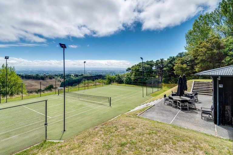 Photo of property in 110 Black Barn Road, Havelock North, 4294