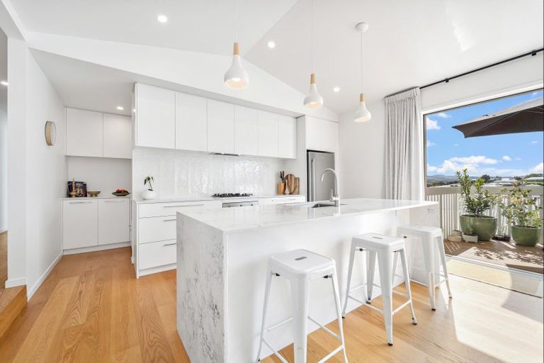 Photo of property in 8 Three Brothers Place, Warkworth, 0981