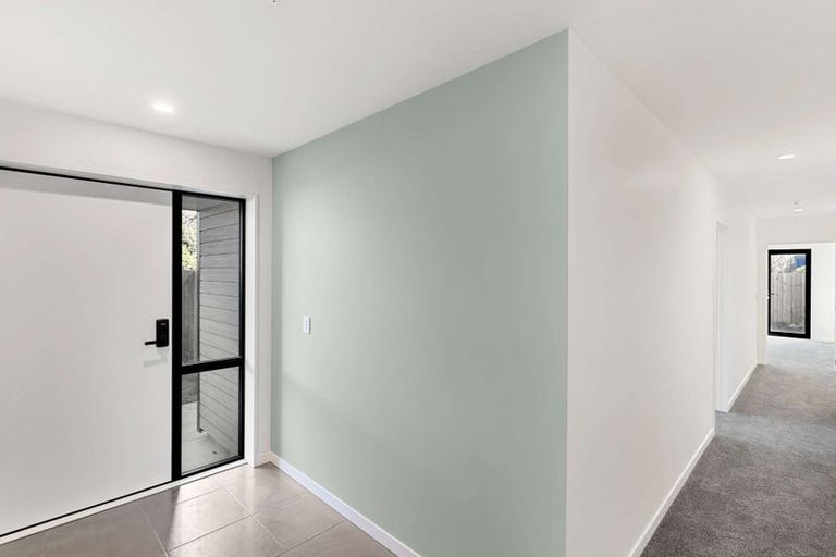 Photo of property in 85a Marine Parade, North New Brighton, Christchurch, 8083