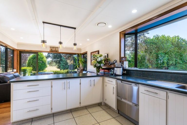 Photo of property in 916 Poihipi Road, Oruanui, Taupo, 3377
