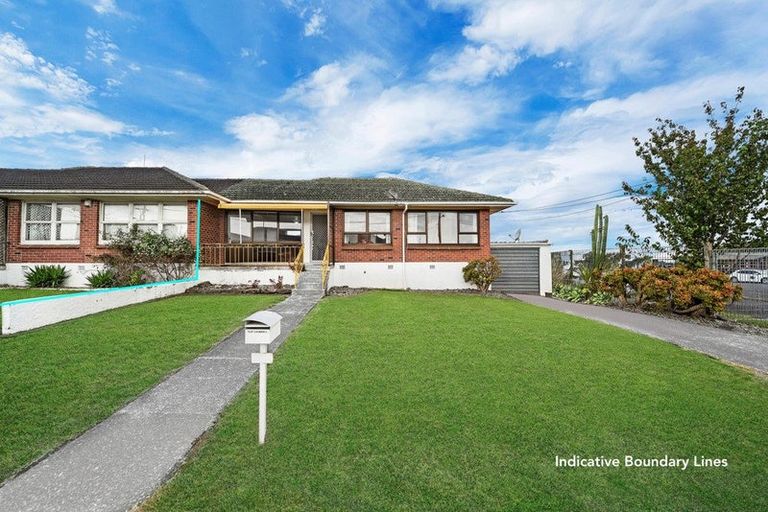 Photo of property in 3/2 Ferguson Street, Manurewa East, Auckland, 2102