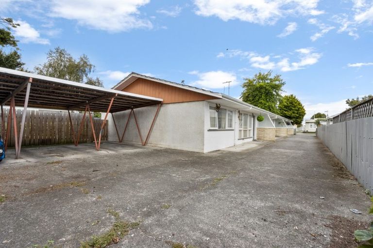 Photo of property in 2/504 Queen Street East, Hastings, 4122