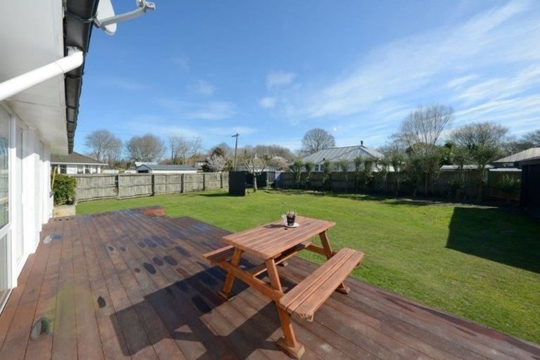 Photo of property in 15 Morley Street, Bryndwr, Christchurch, 8053