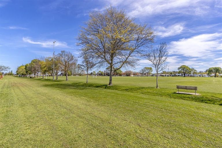 Photo of property in 51 Glasnevin Drive, Casebrook, Christchurch, 8051