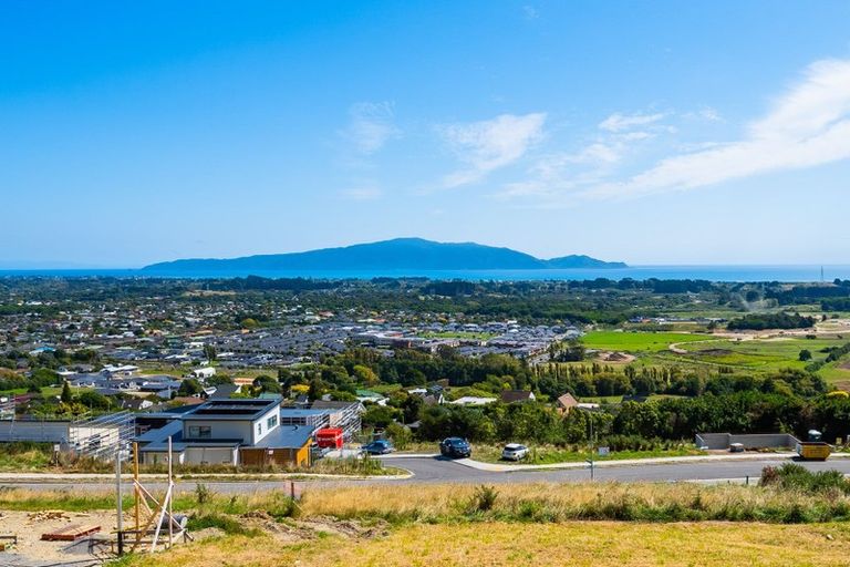 Photo of property in 5 Whio Place, Waikanae, 5036