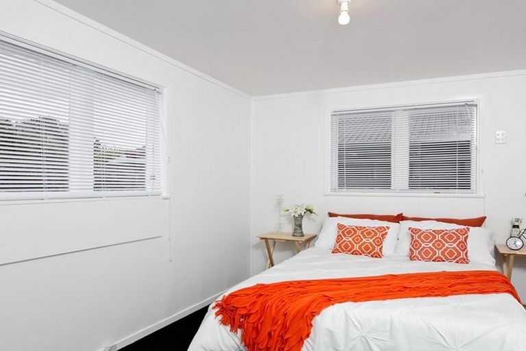 Photo of property in 45 Cargill Street, Papakura, 2110