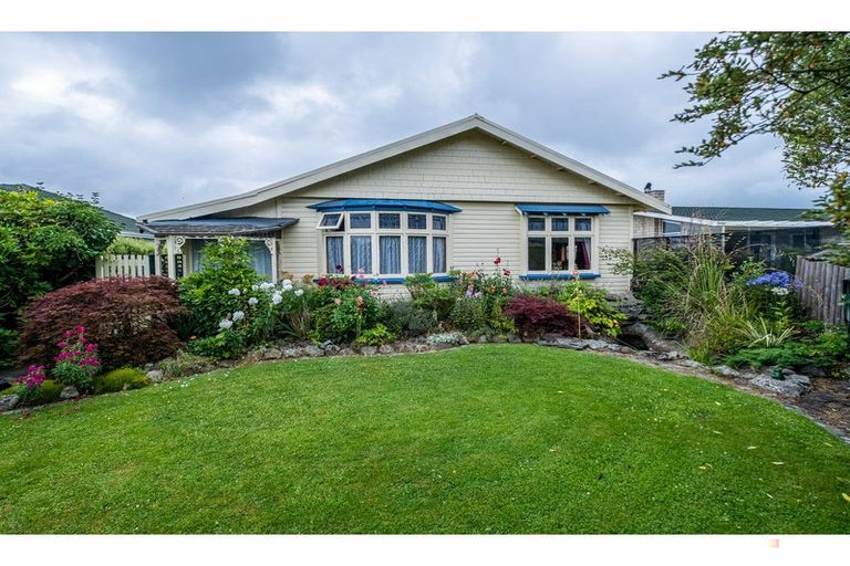Photo of property in 33 Harris Street, Waimate, 7924