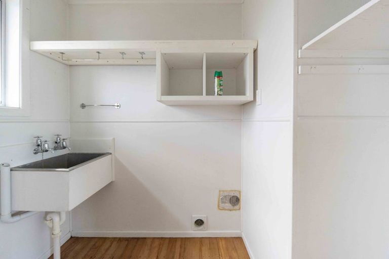 Photo of property in 72 Mears Road, St Andrews, Hamilton, 3200