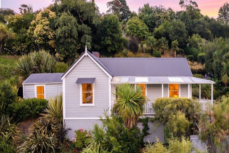 Photo of property in 56 Wellington Street, Nelson South, Nelson, 7010