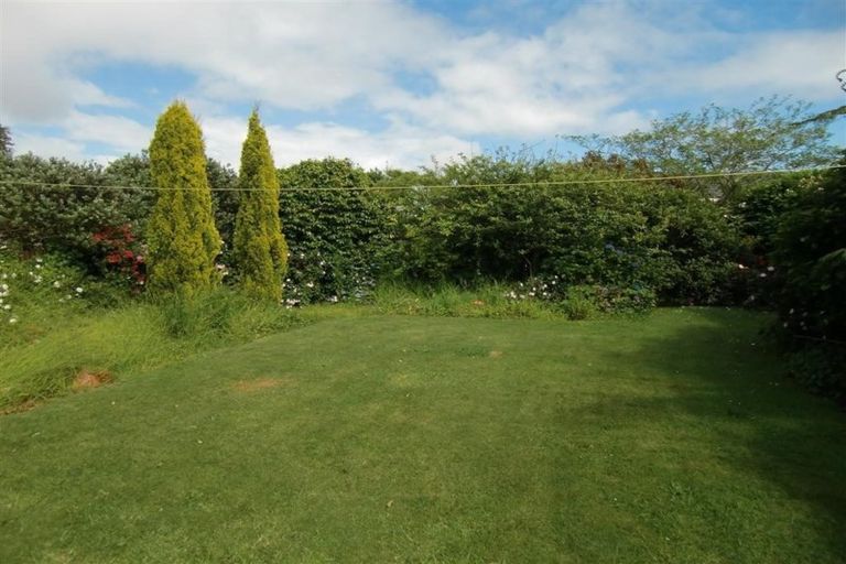 Photo of property in 4 Mission Street, Moturoa, New Plymouth, 4310