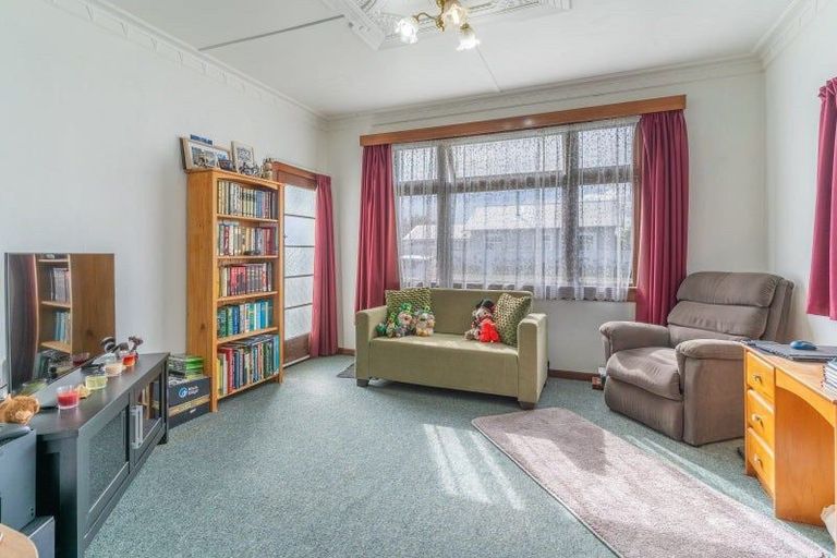 Photo of property in 46 Queen Street, Winton, 9720