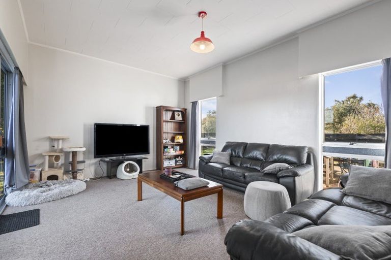 Photo of property in 12 Walker Crescent, Bulls, 4818