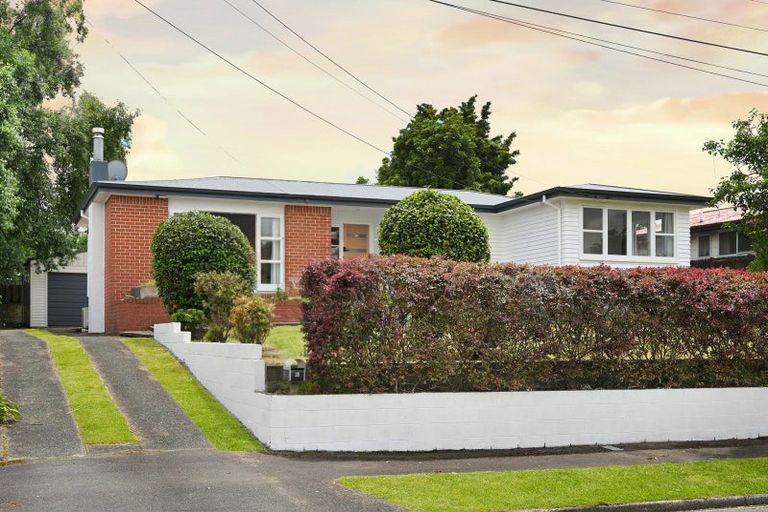 Photo of property in 13 Minifie Avenue, Melville, Hamilton, 3206