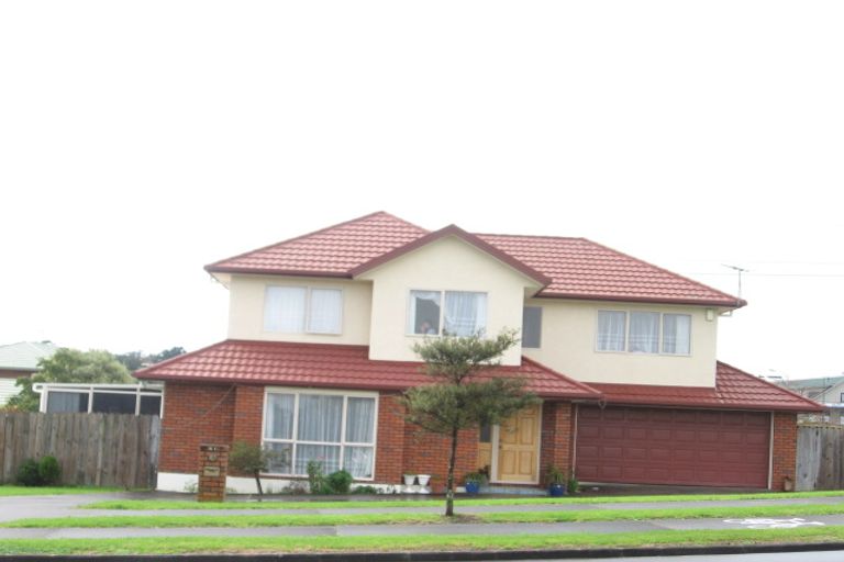 Photo of property in 61 Wairere Road, The Gardens, Auckland, 2105