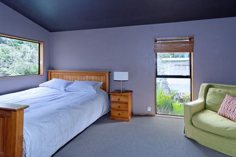 Photo of property in 3 Inaka Place, Titirangi, Auckland, 0604