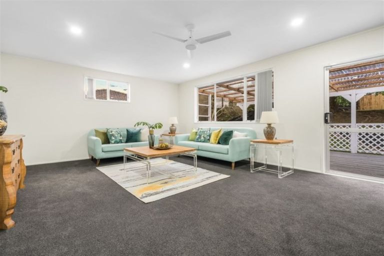 Photo of property in 18 Osman Street, Glen Eden, Auckland, 0602