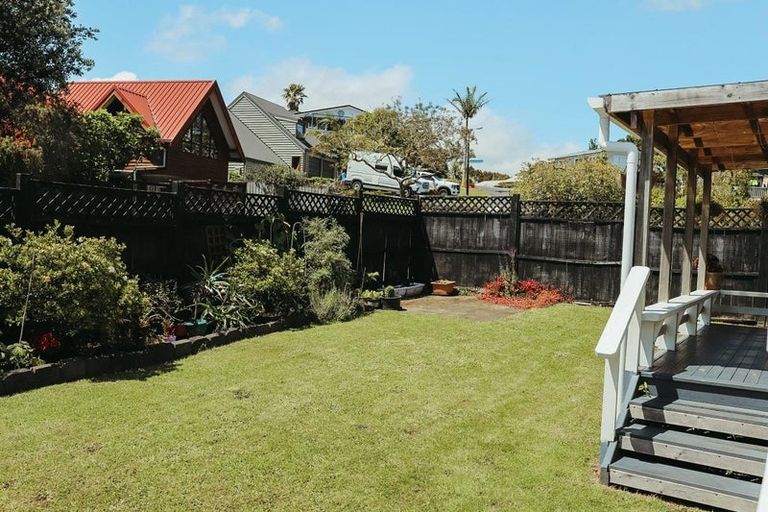 Photo of property in 44b Te Haumi Drive, Paihia, 0200