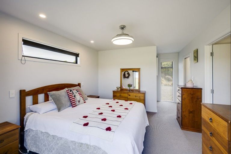 Photo of property in 8 Riverview Drive, Otane, 4277