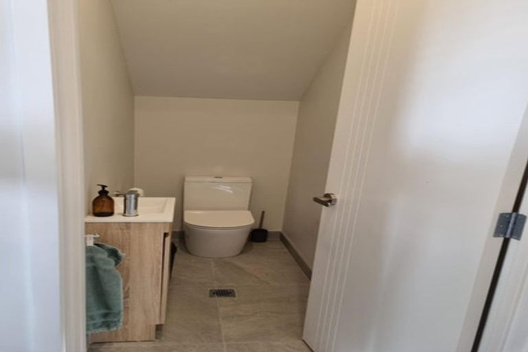 Photo of property in 87 Tarapuka Road, Westgate, Auckland, 0814