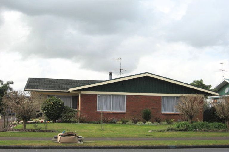 Photo of property in 130 Elliot Street, Pahurehure, Papakura, 2113