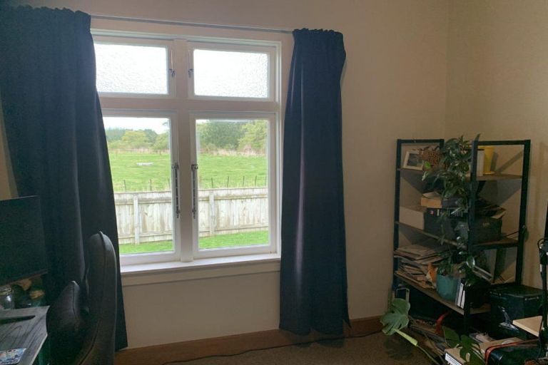 Photo of property in 1 Frood Street, Bulls, 4818