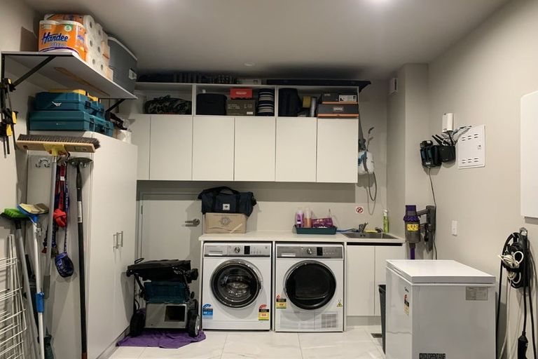 Photo of property in 6 Porowha Road, Westgate, Auckland, 0814