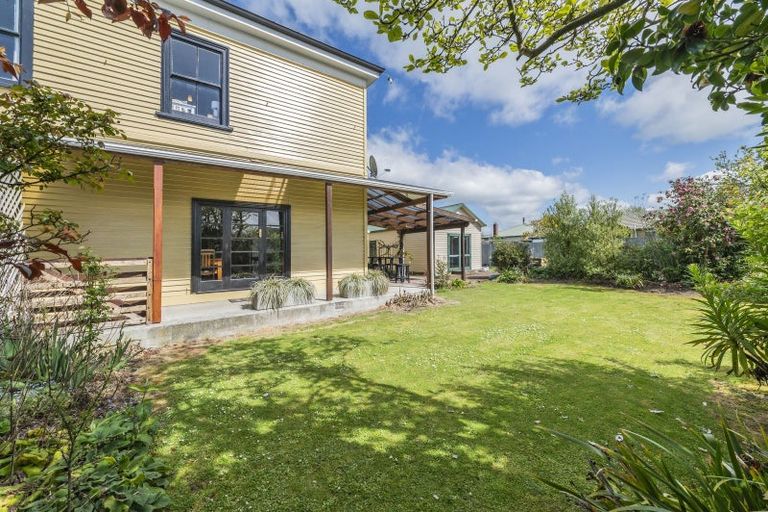 Photo of property in 11 Selwyn Street, Leeston, 7632