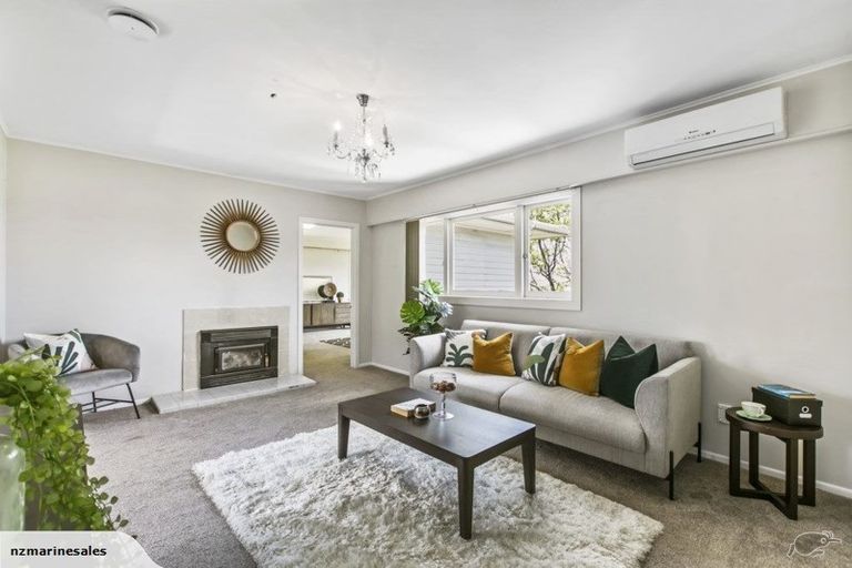 Photo of property in 36 Portman Road, Mount Wellington, Auckland, 1060