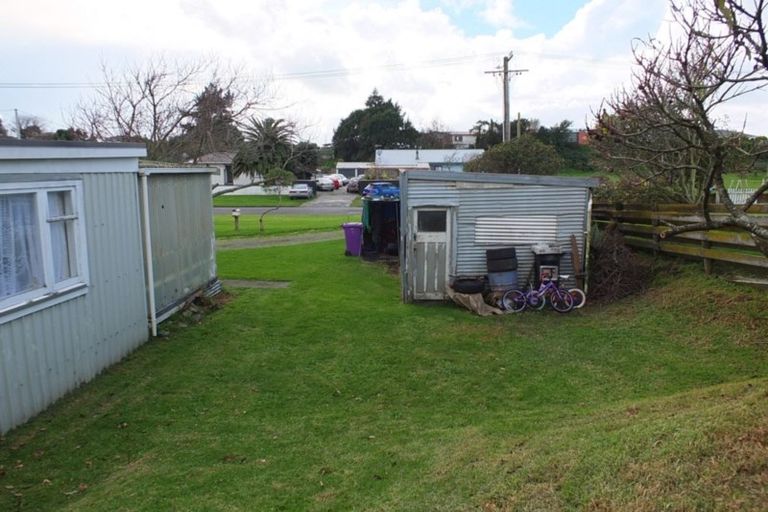 Photo of property in 4 Reeve Street, Foxton, 4814