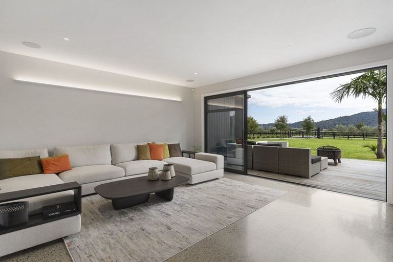 Photo of property in 5 Rossbern Lane, Clevedon, Papakura, 2585