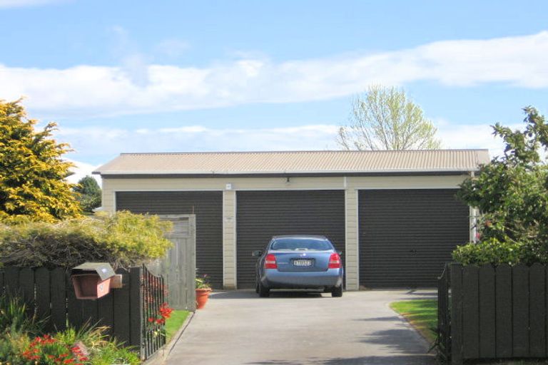 Photo of property in 50 Gloucester Road, Mount Maunganui, 3116