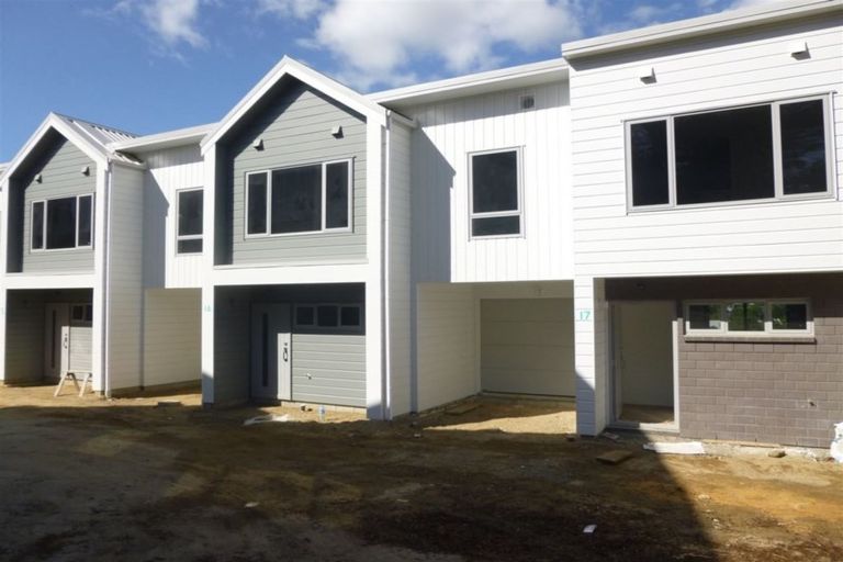 Photo of property in 12/19 Ruakiwi Road, Hamilton Lake, Hamilton, 3204