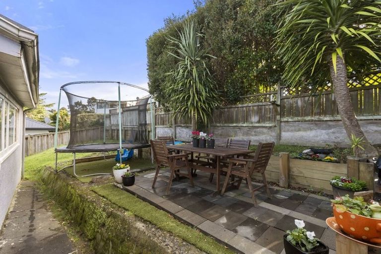 Photo of property in 81 Palmerston Road, Birkenhead, Auckland, 0626
