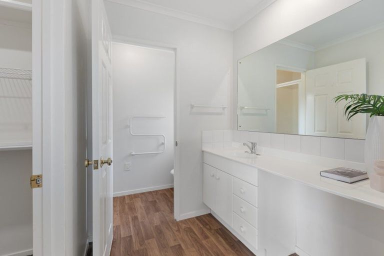 Photo of property in 18 Fendalton Drive, Rototuna, Hamilton, 3210