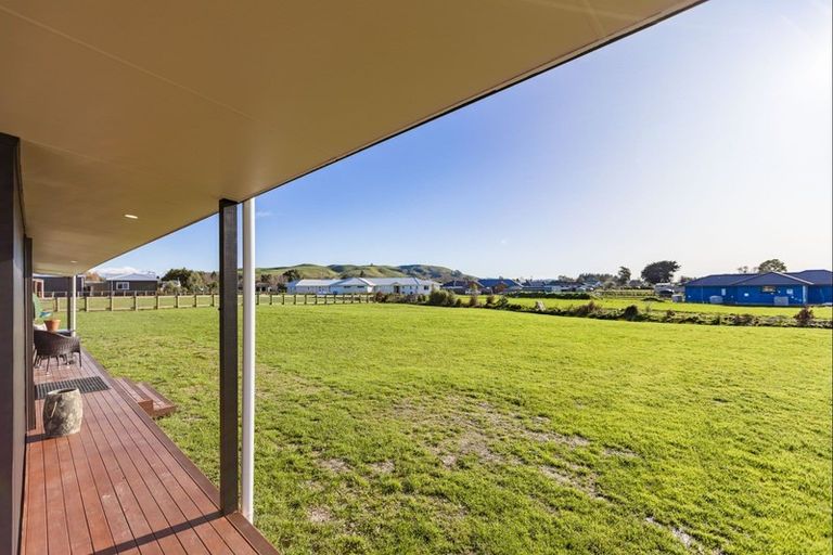 Photo of property in 20 White Road, Otane, 4202