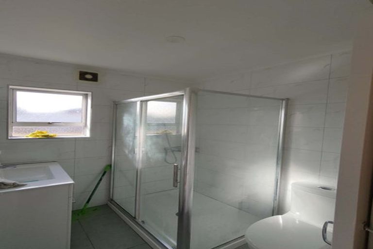 Photo of property in 31 Tiraumea Drive, Pakuranga, Auckland, 2010