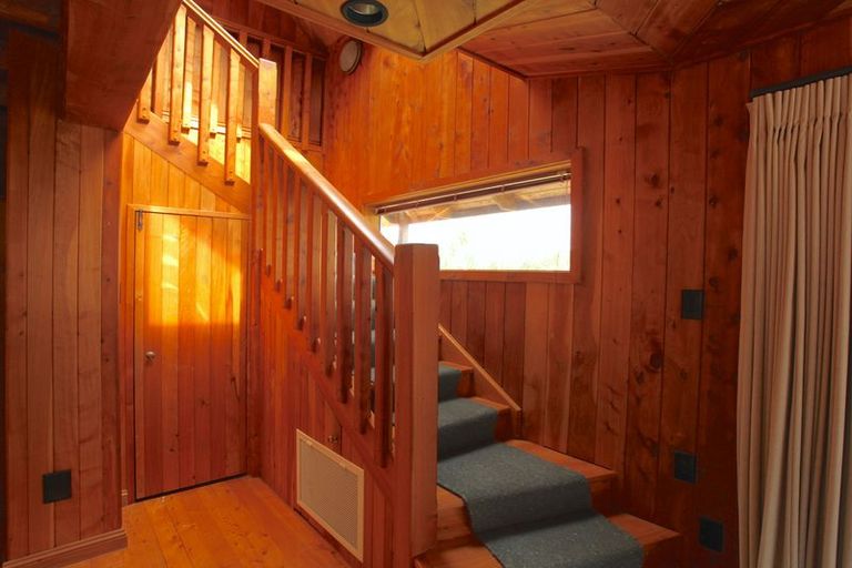 Photo of property in 39 Whaanga Road, Raglan, 3297