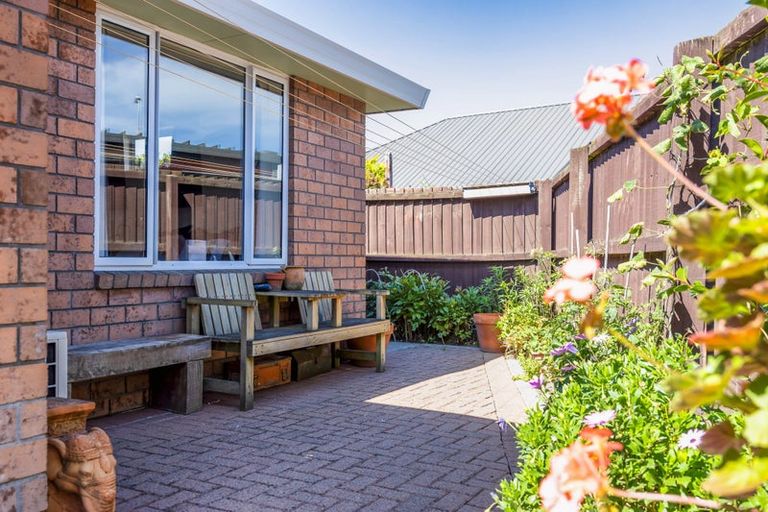 Photo of property in 1/129 Vagues Road, Northcote, Christchurch, 8052